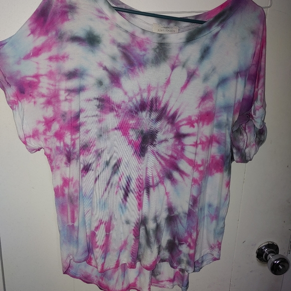 Handmade Tie Dye Flowy Pink & Blue Rayon T-Shirt - Picture 3 of 3